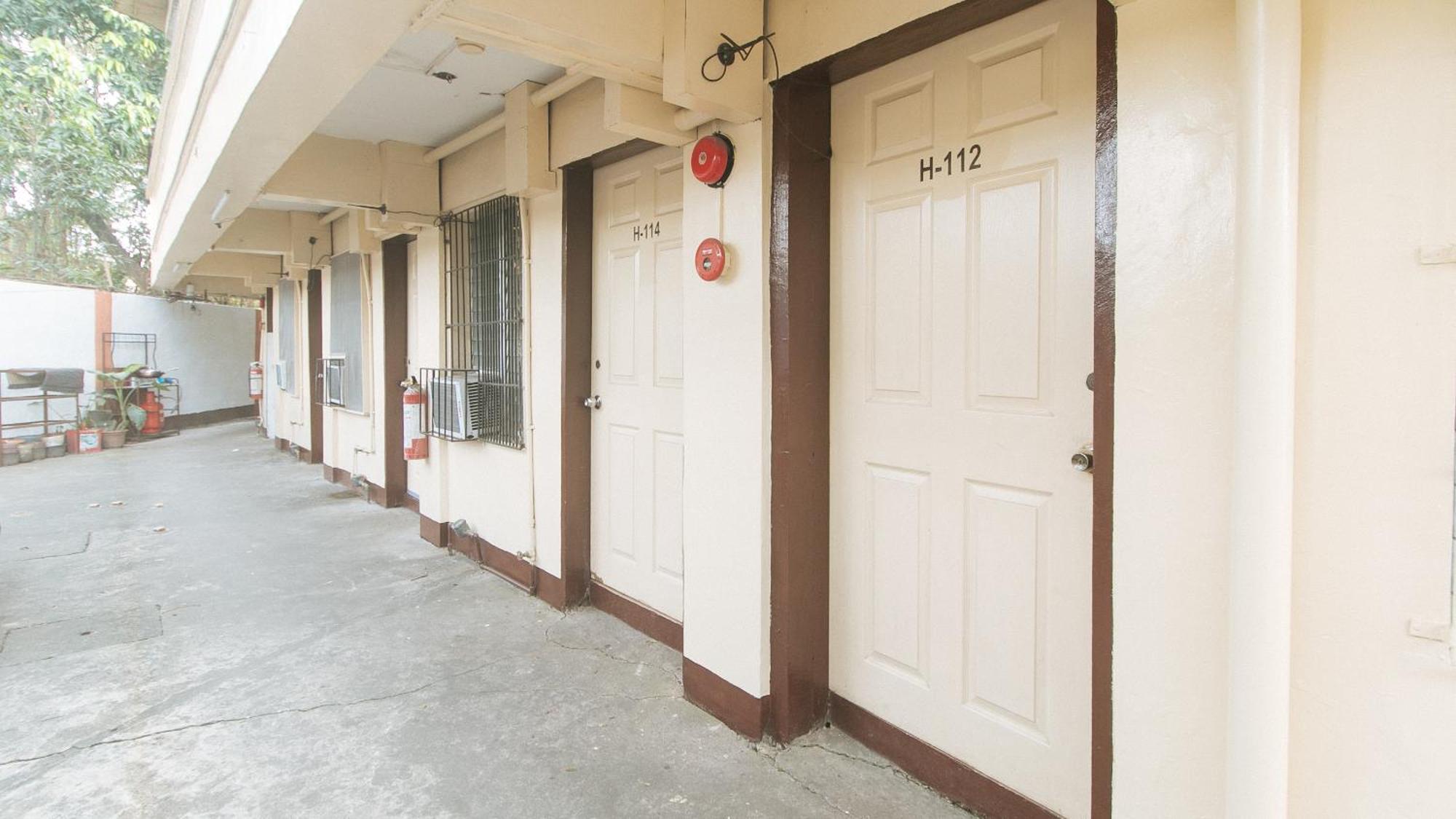 Reddoorz At City Stay Inns Marilao Lias Ngoại thất bức ảnh
