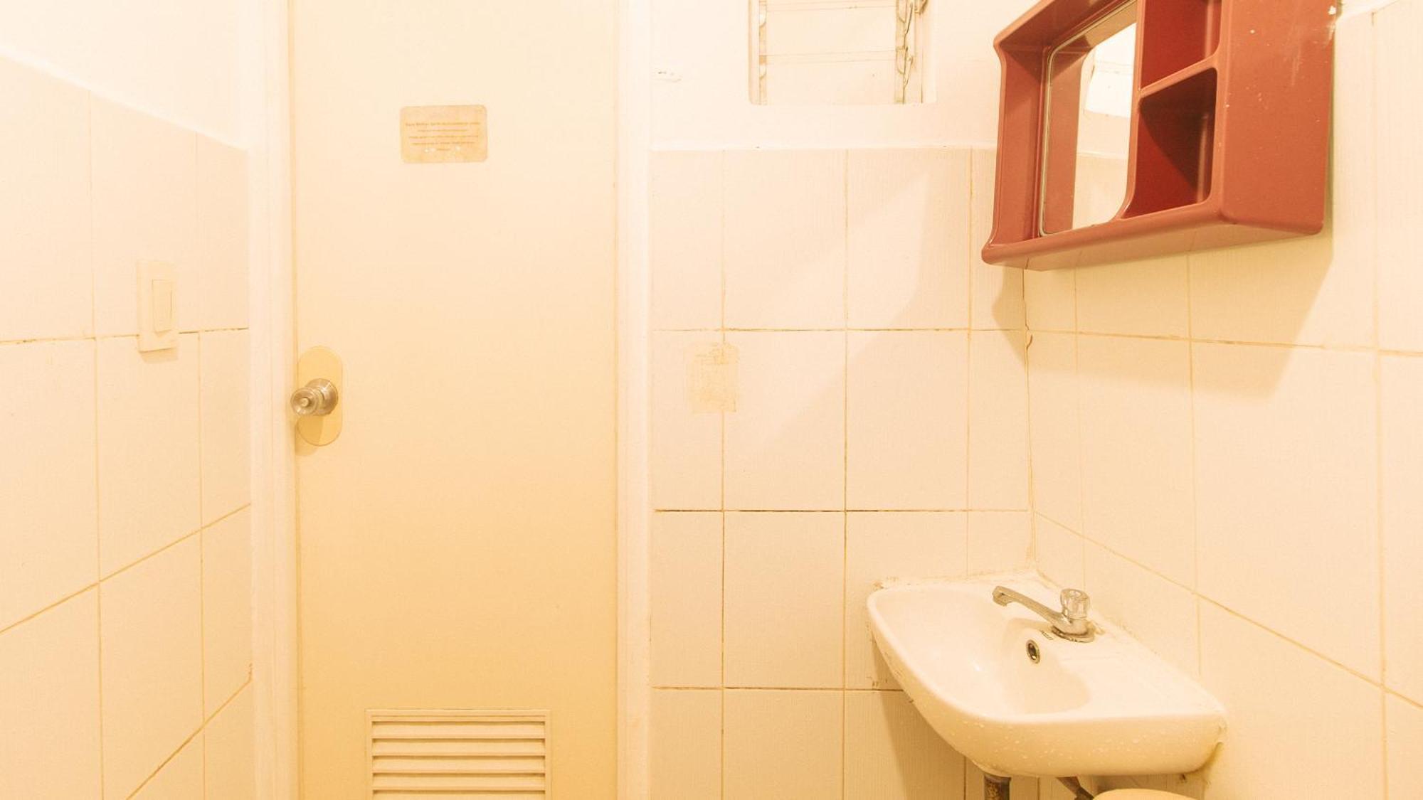 Reddoorz At City Stay Inns Marilao Lias Ngoại thất bức ảnh