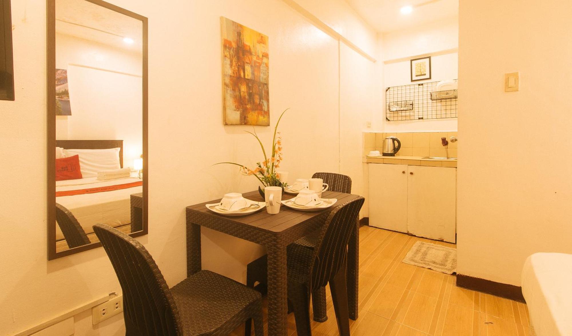 Reddoorz At City Stay Inns Marilao Lias Ngoại thất bức ảnh